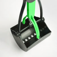 Folding Claw Waste Scooper